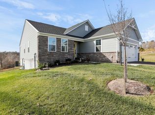 329 Bookers Ct, Martinsburg, WV 25405