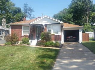 8117 Titus Rd, Saint Louis, MO 63114