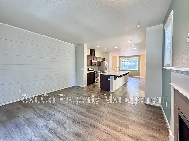 175 NE 80th Ave — Photo 6