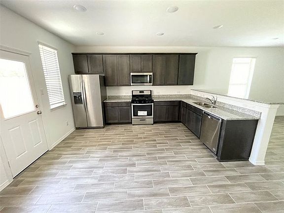 3rd image of 25564 Northpark Palm Dr