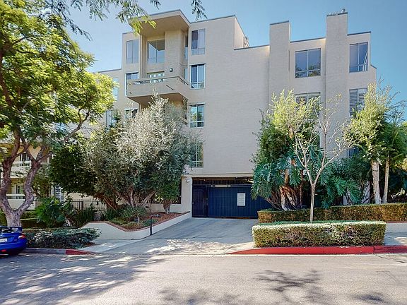 4th image of 8960 Cynthia St APT 207
