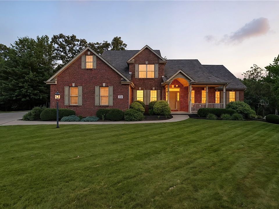 1st image of 124 Dalliance Ct