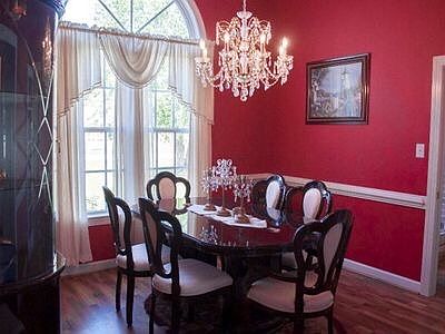 4th image of 300 Friendswood Dr