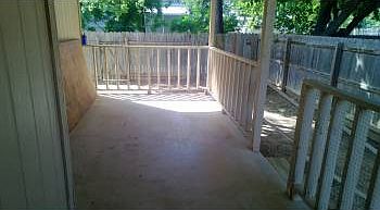 2nd image of 1309 Barbara Dr #B