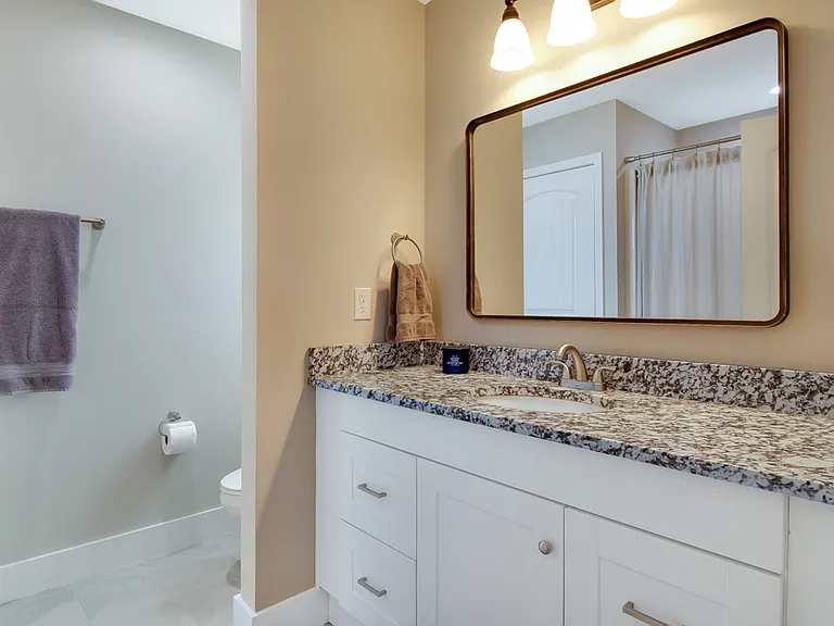790 N Trade Avenue Ext — Photo 13