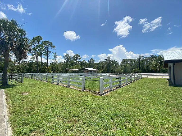 2315 Deer Run Blvd — Photo 54
