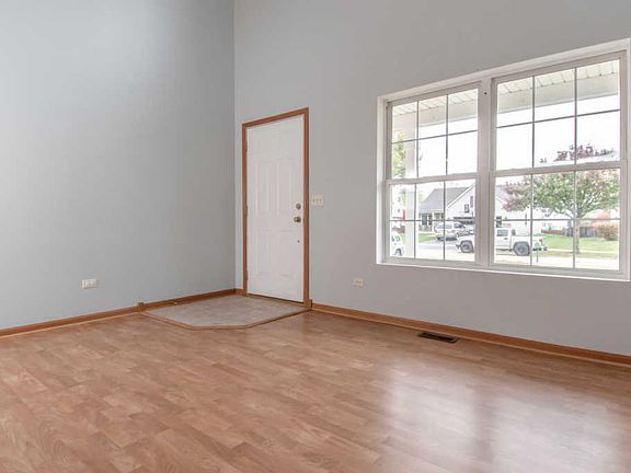 5th image of 1802 Northshire Dr