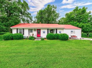4460 Sandlick Rd, Dawson Springs, KY 42408