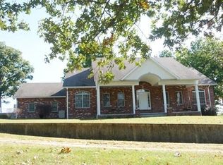 207 Murphy Ford Rd, Centertown, MO 65023