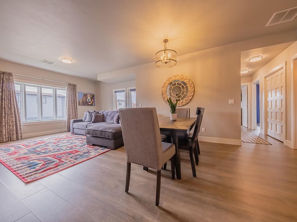 Living Room & Dining Area.