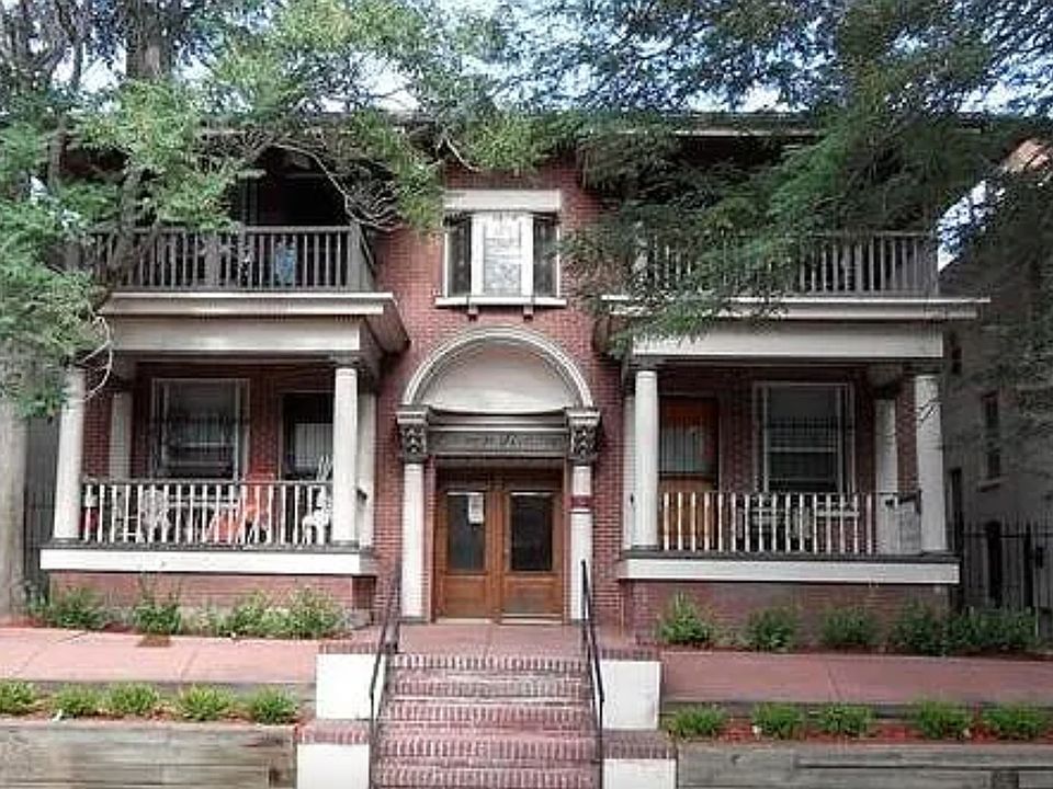 1st image of 1116 N Emerson St #4A