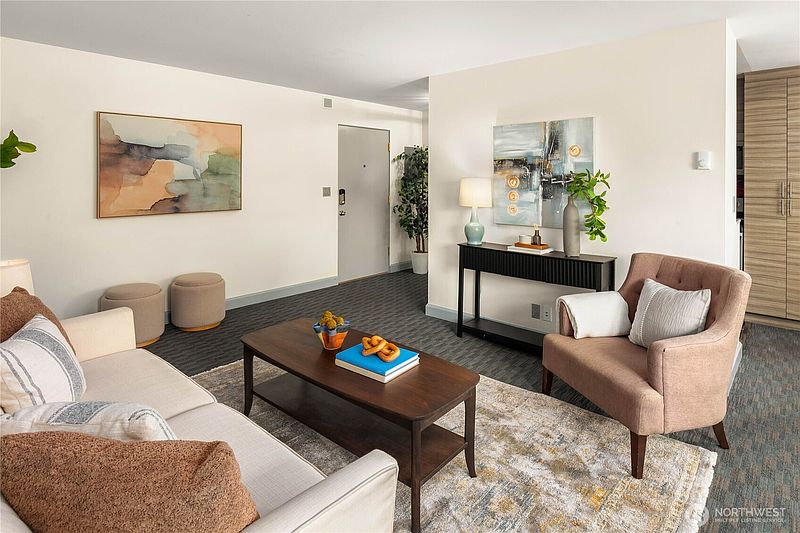 5th image of 6201 Lake Washington Boulevard NE #208