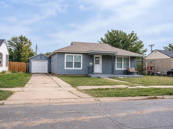 1320 N Starkweather St, Pampa, TX 79065