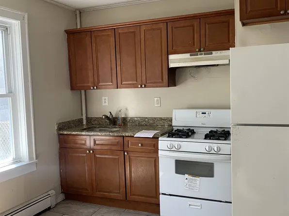 374-376 E 21st St, Paterson, NJ 07513