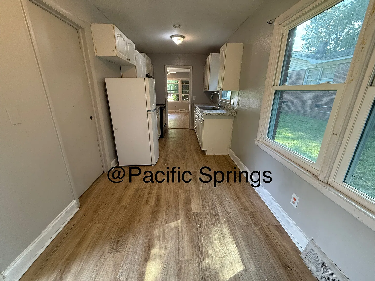 3 bed, 1100 sqft, $1,795 — Photo 3