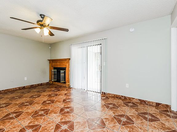 4th image of 645 McKinley Ct