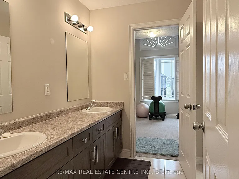 110 Rivertrail Ave — Photo 21