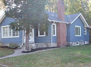 77 Rogers Ave, East Providence, RI 02915