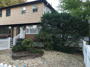 294 Dewey Ave, Staten Island, NY 10308