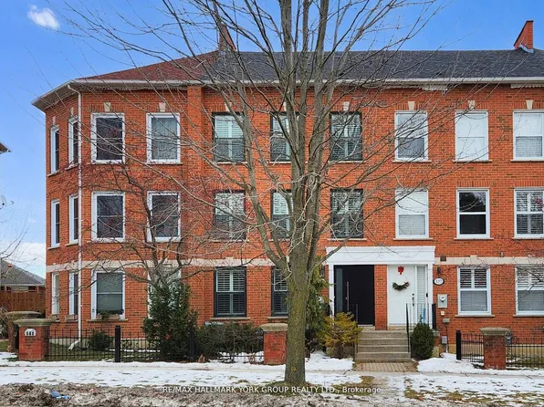 139 John West Way, Aurora, ON L4G 7E3