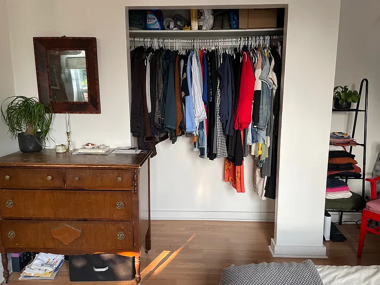 225 Gladstone Ave — Photo 68