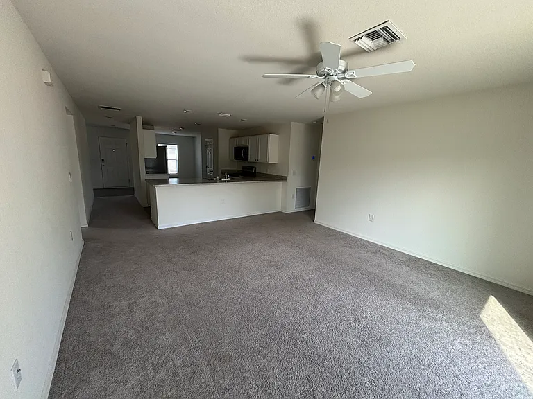 1542 Log Ln — Photo 5