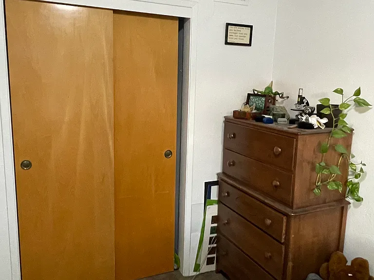 608 Adams St #4 — Photo 10