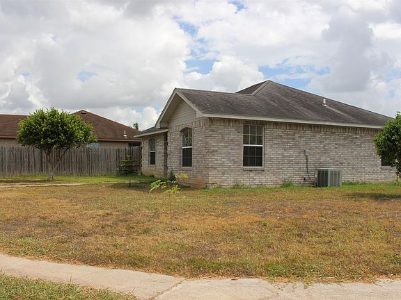 3rd image of 5045 Fonsi Dr