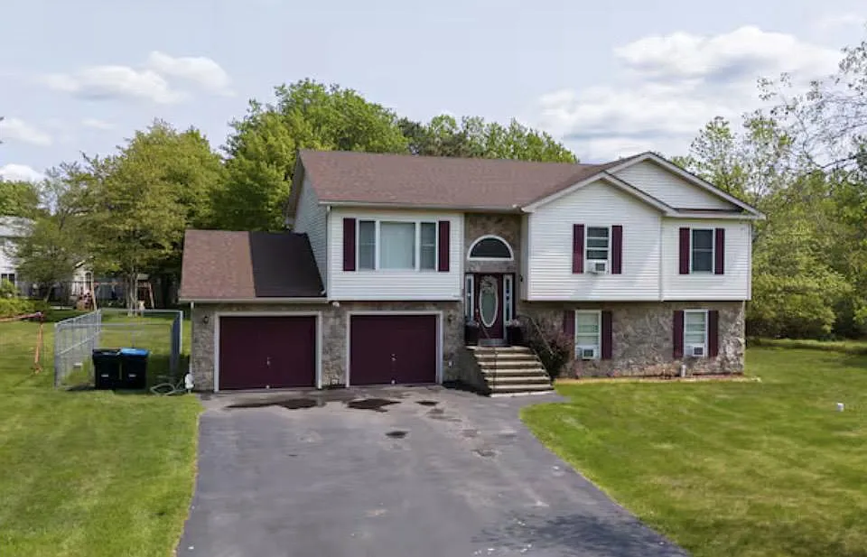 449 Clearview Dr