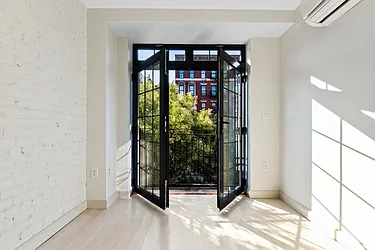 152 Second Avenue, #5C