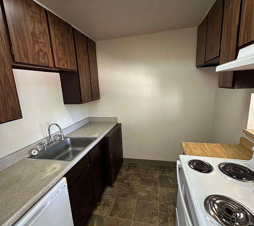 300 S. B Street 300 S B St Madera CA Zillow