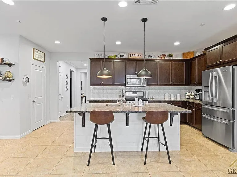 5809 Grizzly Peak Dr — Photo 15