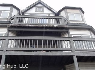 951 Desoto St APT 2, Saint Paul, MN 55130