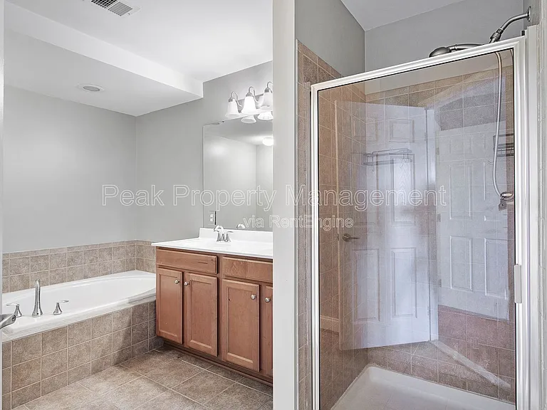 3823 Maher Mnr — Photo 25