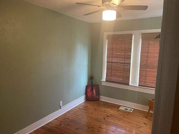 3rd image of 1813 1/2 Ashland Ave #1/2