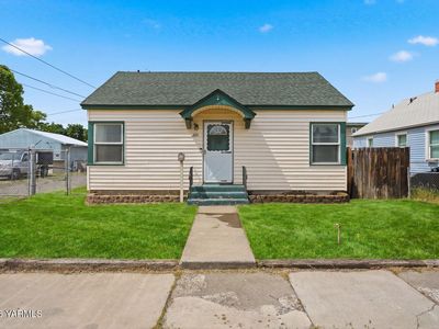 220 Custer Ave, Yakima, WA, 98902