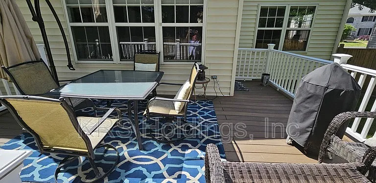 125 Crosspointe Ct — Photo 43