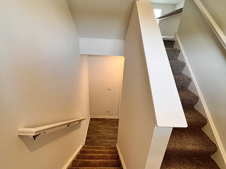 2491 Bella Dr — Photo 21