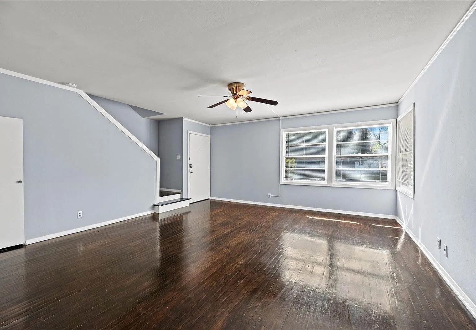 2 bed, 1229 sqft, $1,600 — Photo 4