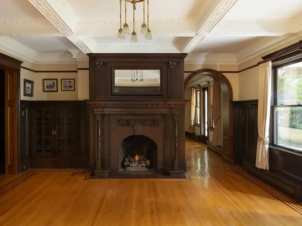 3838 Cypress St #2, Vancouver, BC V6J 3P3