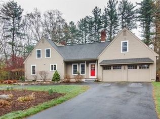 363 High St, Walpole, MA 02081