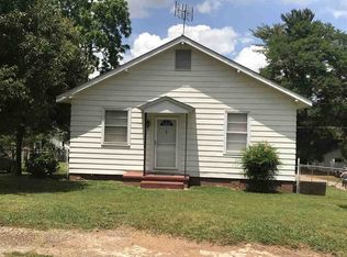 8140 2nd St, Boiling Springs, SC 29316