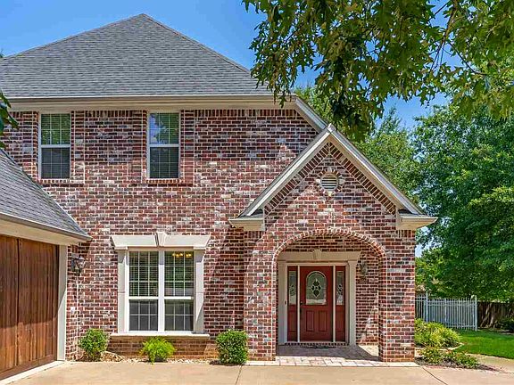 2nd image of 3807 Falls Creek Dr
