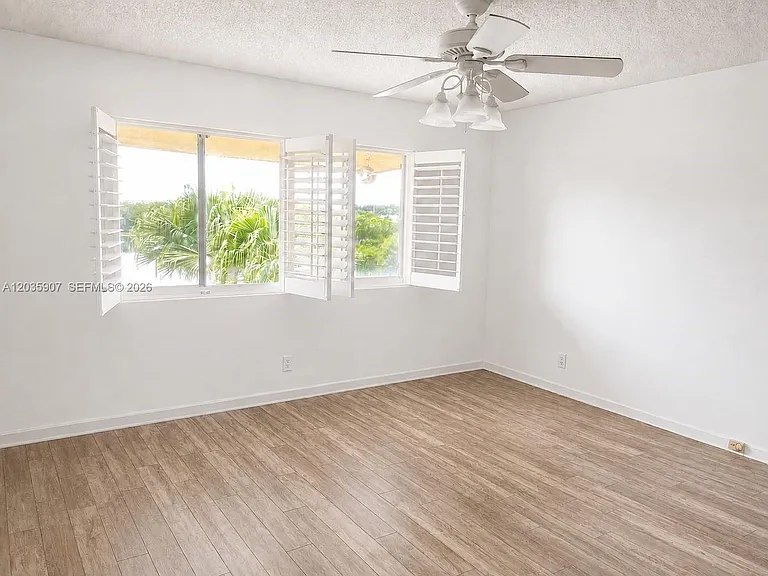 1333 SW 175th Way — Photo 32
