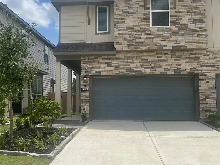 12638 Blue Catfish Ln — Photo 1