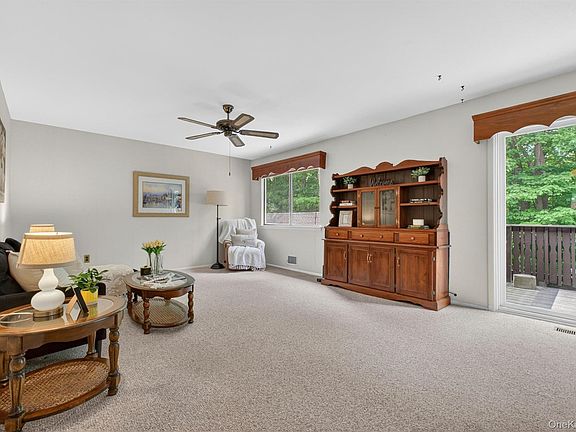 4th image of 113 Village Road #C