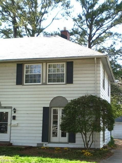 1st image of 81 Main St