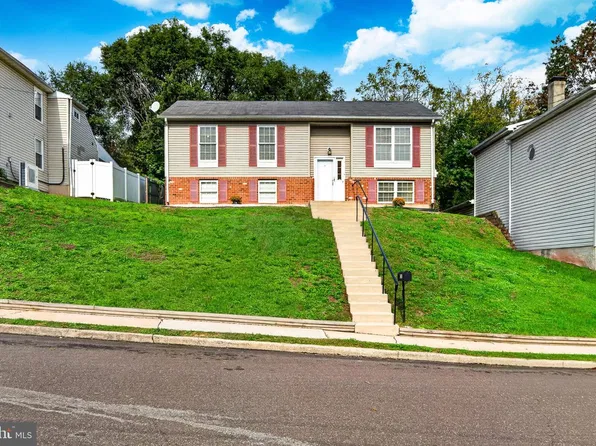 715 Lincoln Ave, Pottstown, PA 19464
