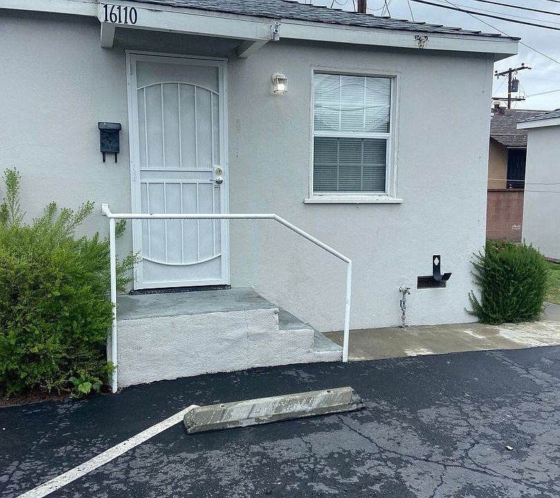1st image of 16108 Cornuta Ave #16112-1/4