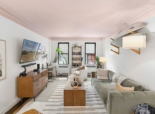 225 W 25th St APT 1K, Manhattan, NY